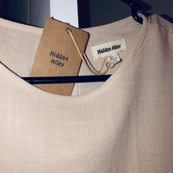 Dress - Picture 3 of 3